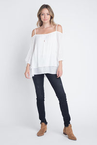 Women's 3/4 Sleeve Cold Shoulder Buttoned Top