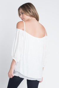 Women's 3/4 Sleeve Cold Shoulder Buttoned Top