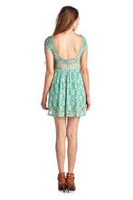 Urban Love Sleeveless Floral Lace Dress