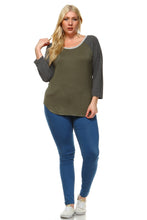 Women's Plus Size Soft Sweatshirt