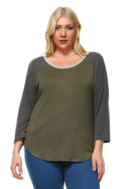 Women's Plus Size Soft Sweatshirt