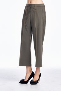 Larry Levine Stretch Capris - WholesaleClothingDeals - 2