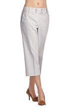 Larry Levine Front Button Stretch Capris