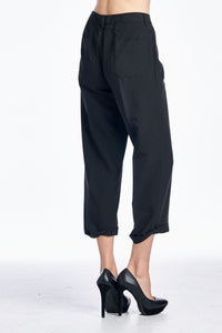 Larry Levine Sleek & Slim Capris