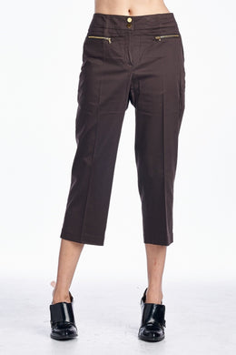 Larry Levine Front Zipper Capris